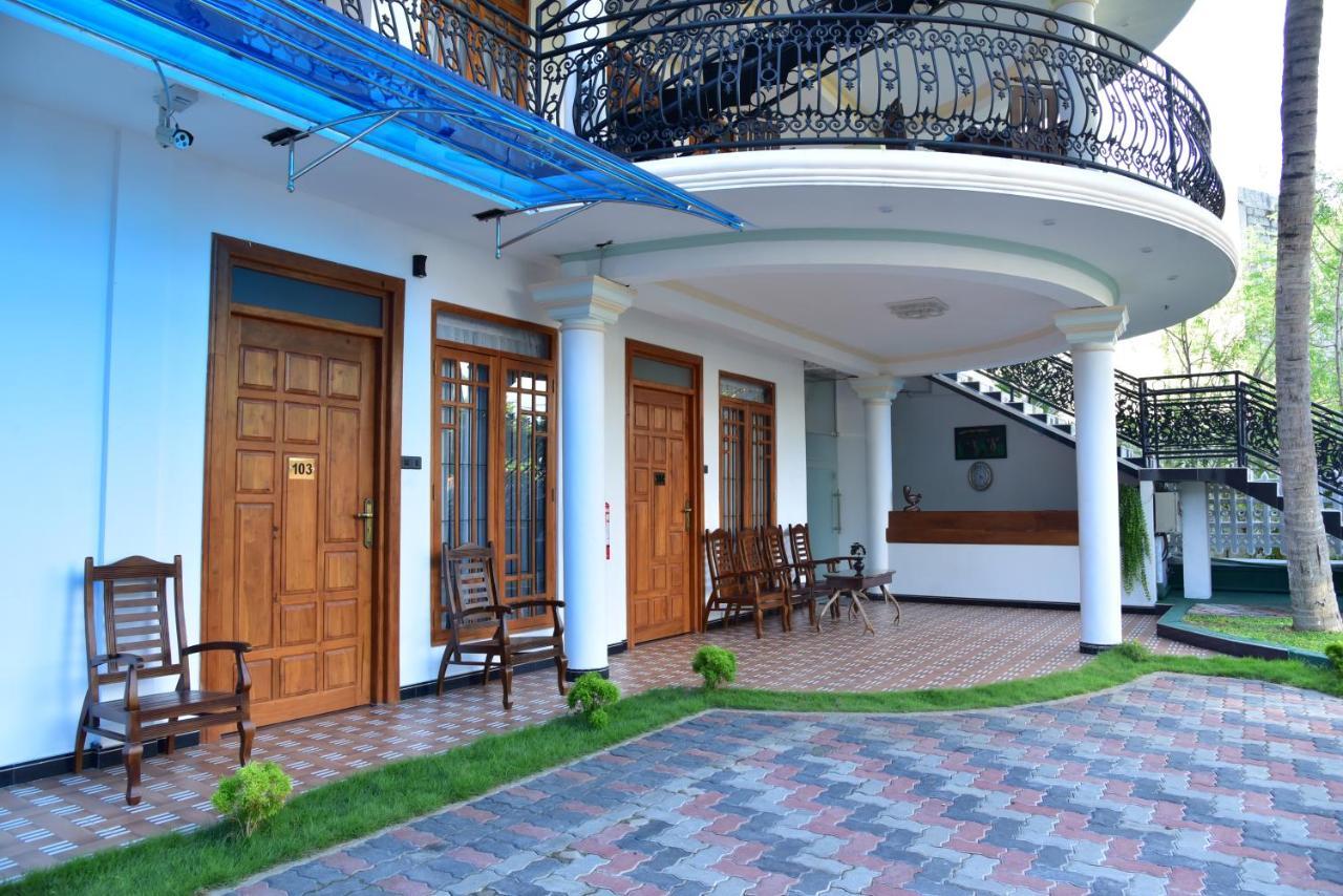 L S Lanka Boutique Hotel Dambulla Eksteriør billede